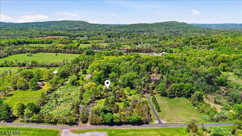 9 Roosevelt Rd Property Photo 28