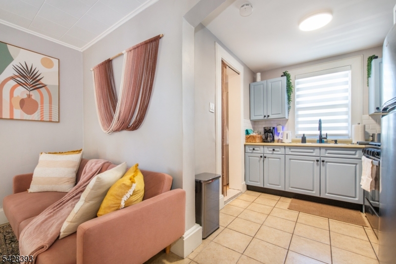 222 William St Property Photo 34