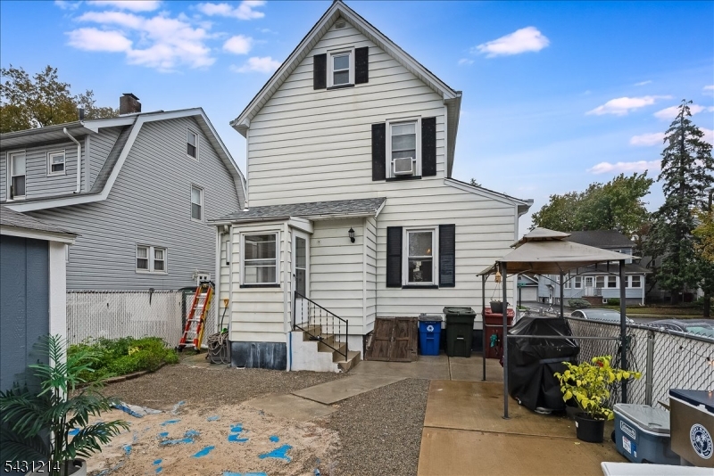 25 Woodland Ave Property Photo 26