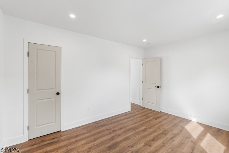11 Dunkerly St Property Photo 25