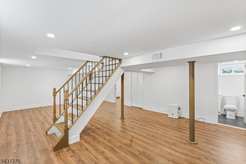 11 Dunkerly St Property Photo 31