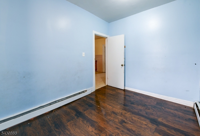442 Elizabeth Ave Property Photo 16