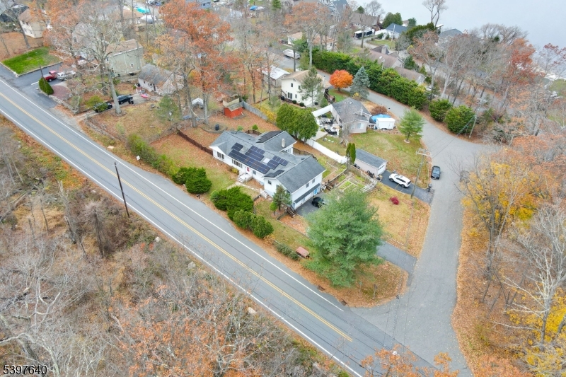 699 E Shore Rd Property Photo 48