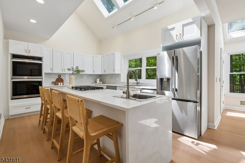 45 Jenks Hill Rd Property Photo 12