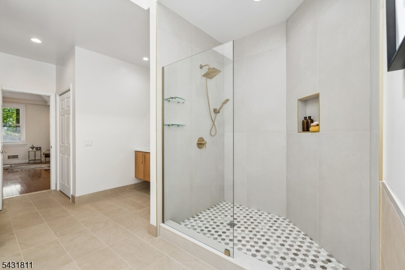 45 Jenks Hill Rd Property Photo 26