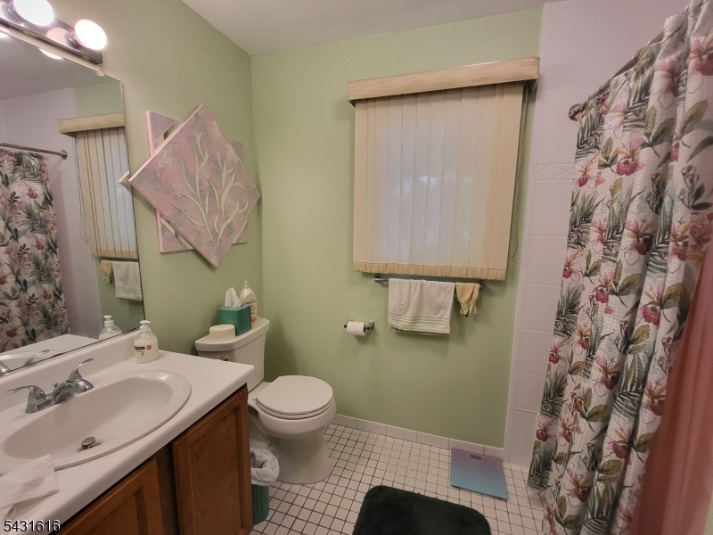 2 Grand Ave 4 Property Photo 1
