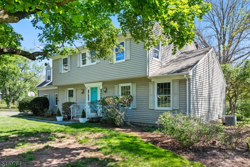 11 Whippoorwill Way Property Photo 3