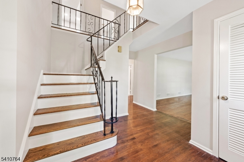 11 Whippoorwill Way Property Photo 5
