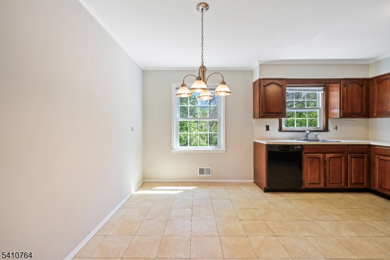 11 Whippoorwill Way Property Photo 10