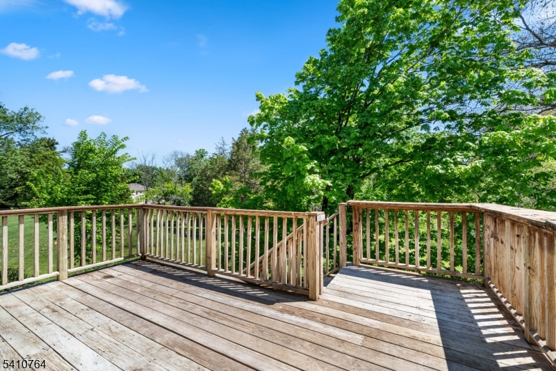 11 Whippoorwill Way Property Photo 27