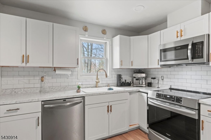 3 Cold Spring Dr Property Photo 10