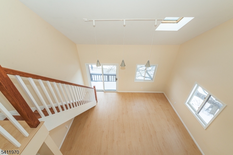 1 Alta Ct 6 Property Photo 11