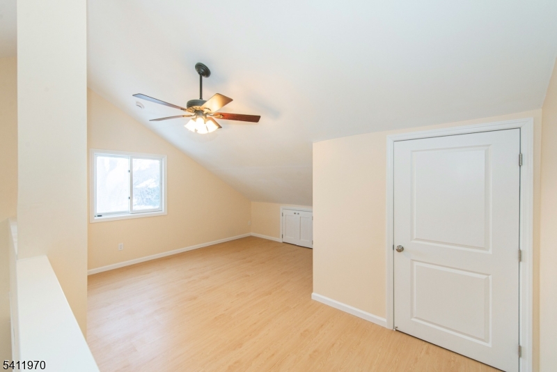 1 Alta Ct 6 Property Photo 15