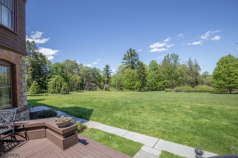 230 Mendham Rd Property Photo 8