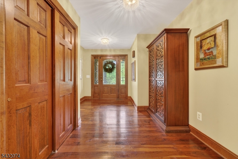 10 Tara Way Property Photo 20