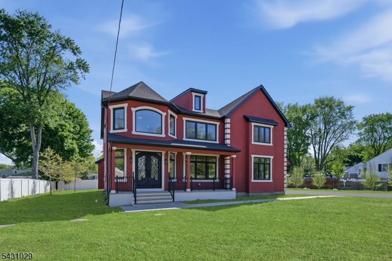 1690 Hamburg Tpke Property Photo 2