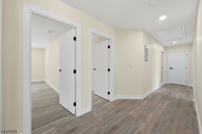 1690 Hamburg Tpke Property Photo 25