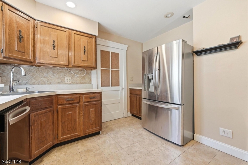 57 Rockaway Ave Property Photo 13