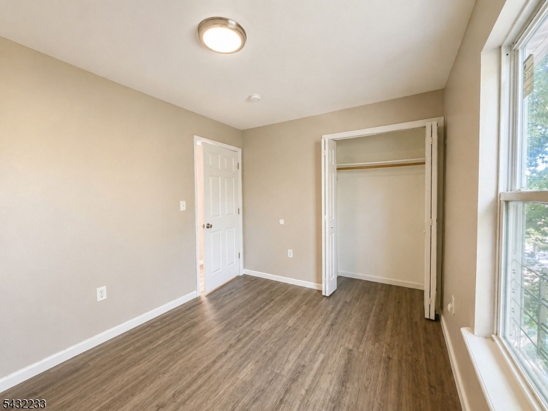 242 Graham Ave Property Photo 2