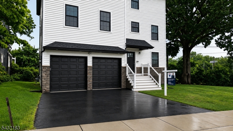 7 Maple St 1 Property Photo 1