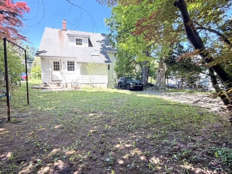 333 E Main St Property Photo 26
