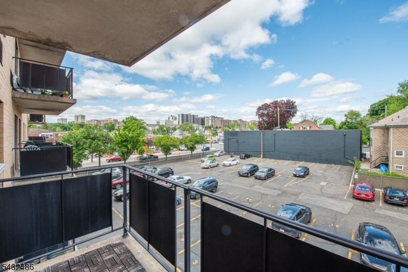 5 Linden St 3j Property Photo 18
