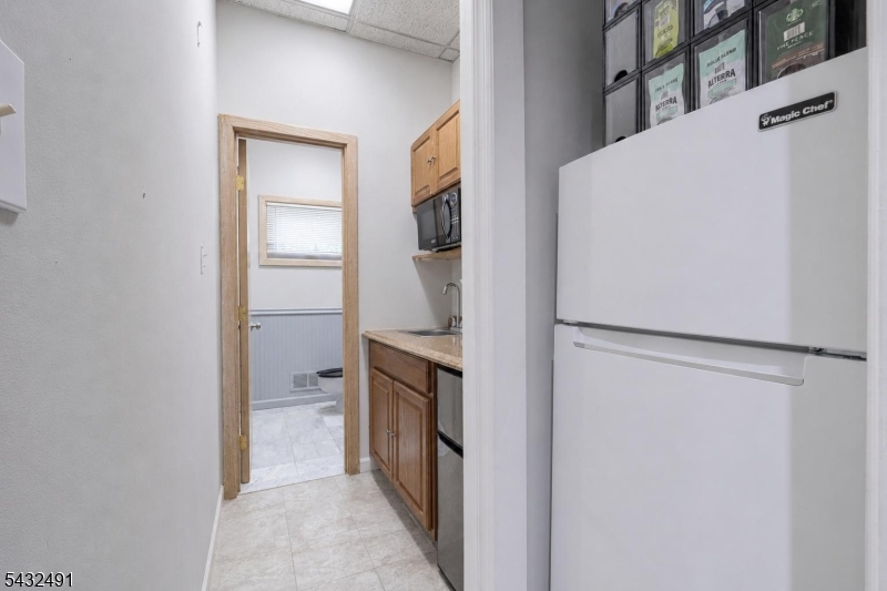 38 N Gaston Ave Property Photo 17