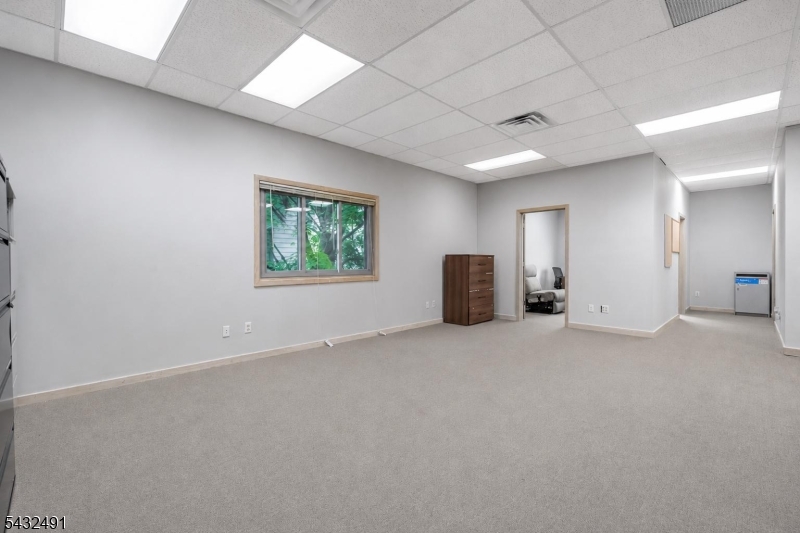 38 N Gaston Ave Property Photo 18