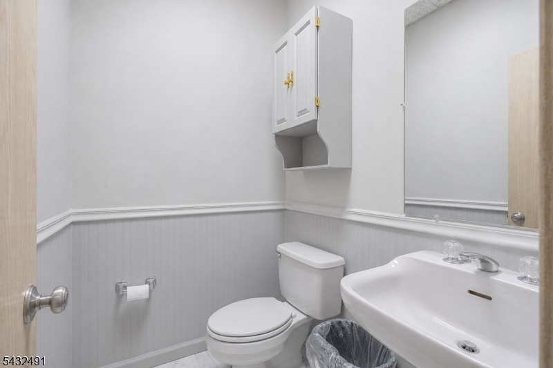 38 N Gaston Ave Property Photo 21