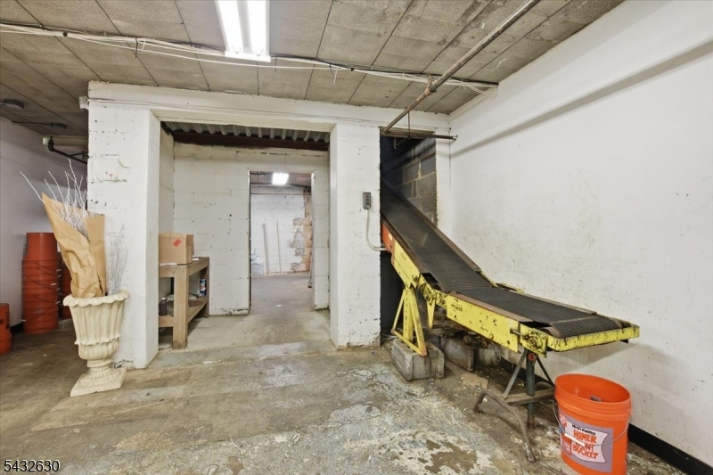 122 Central Avenue Property Photo 36