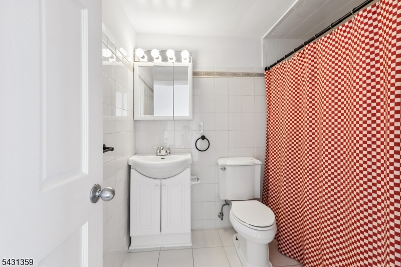 63 Garrison St Property Photo 14