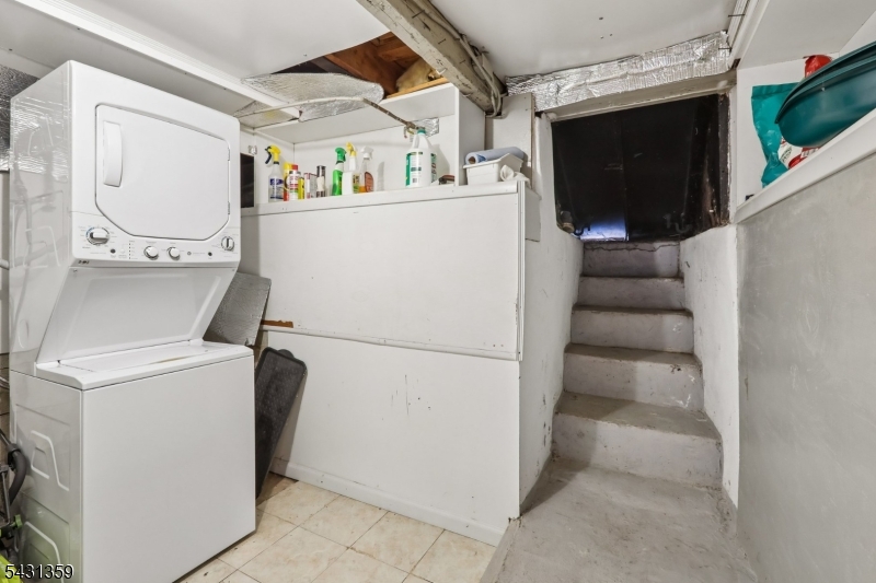 63 Garrison St Property Photo 28