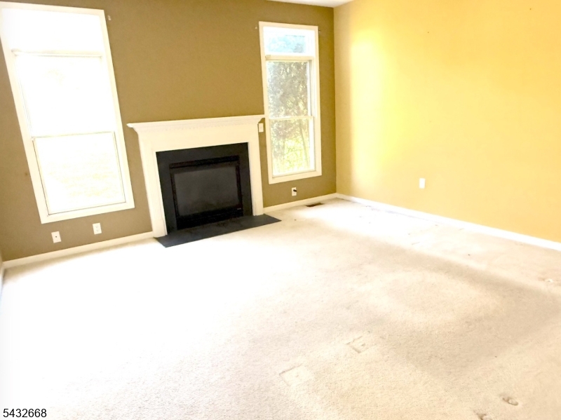 5 Magnolia Ln Property Photo 10