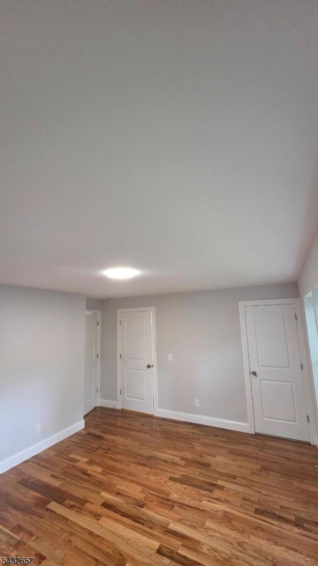 465 Hawthorne Ave 1 Property Photo 21
