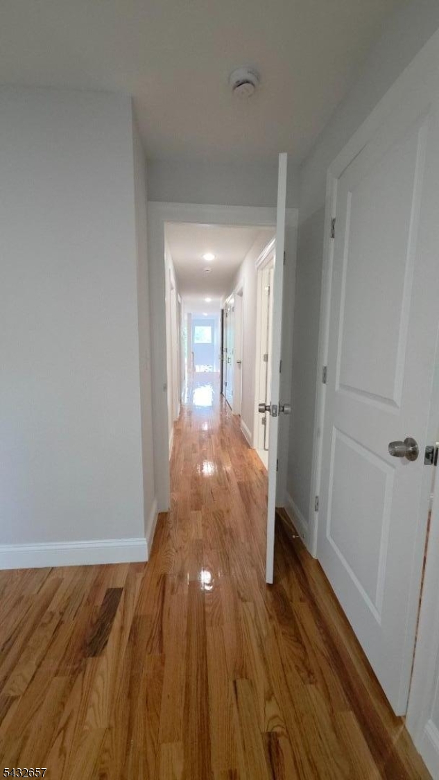 465 Hawthorne Ave 1 Property Photo 28