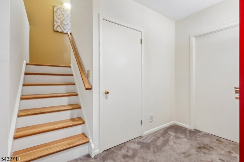 40 Woodland Drive Property Photo 31