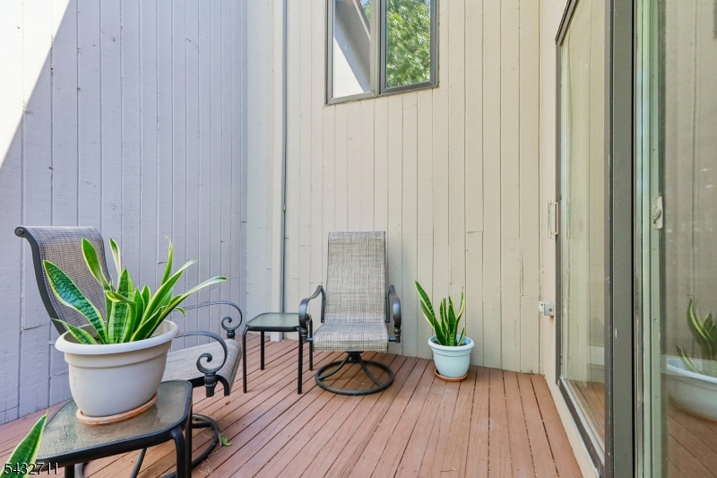 40 Woodland Drive Property Photo 35