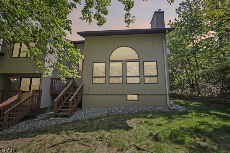 40 Woodland Drive Property Photo 46