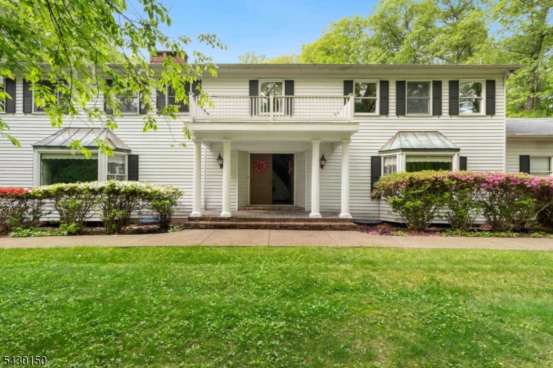 75 Woodcliff Lake Rd Property Photo 1