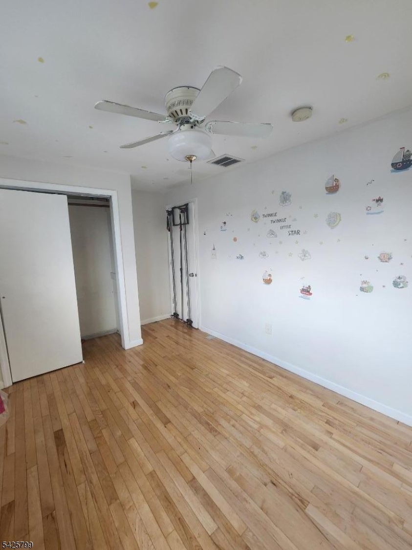 706 Keep St Property Photo 11