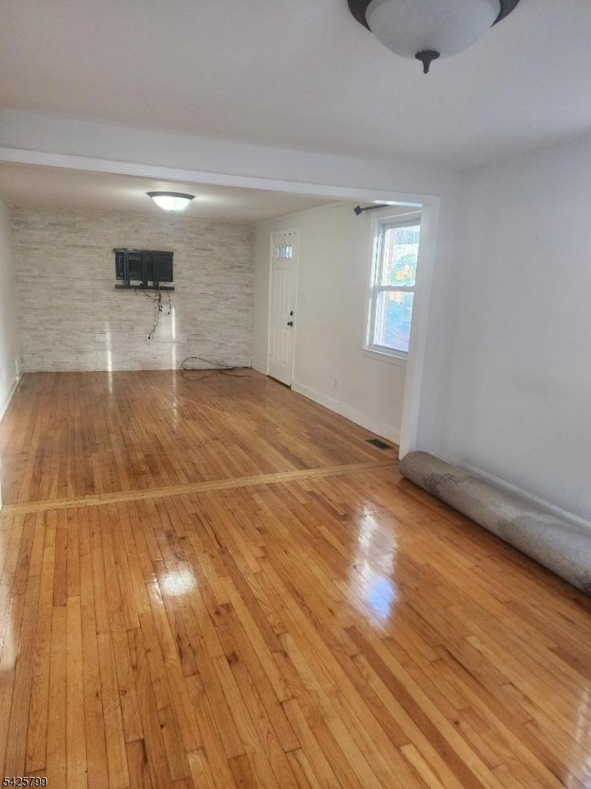 706 Keep St Property Photo 34