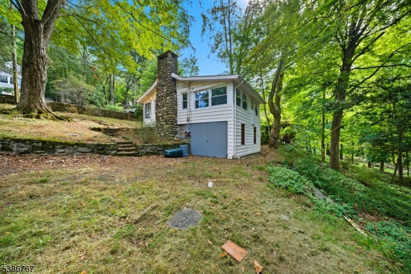 330 Springbrook Trl Property Photo 34
