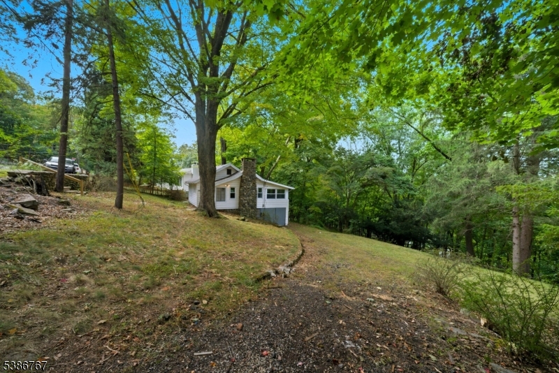 330 Springbrook Trl Property Photo 38