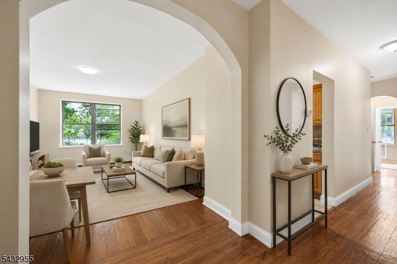 5 Pomona Ave 2c Property Photo 1