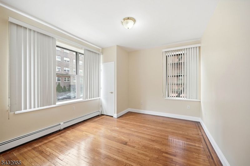 5 Pomona Ave 2c Property Photo 10