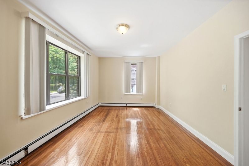 5 Pomona Ave 2c Property Photo 15