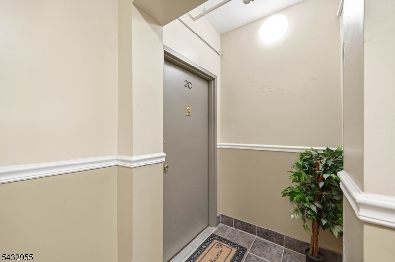 5 Pomona Ave 2c Property Photo 19