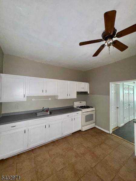 1084 Sanford Ave A Property Photo 2