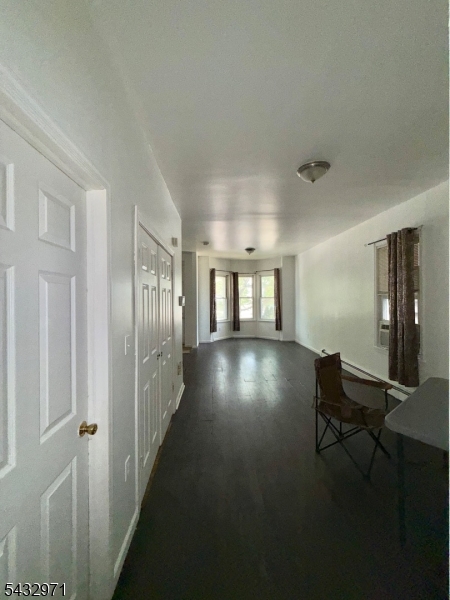 1084 Sanford Ave A Property Photo 7