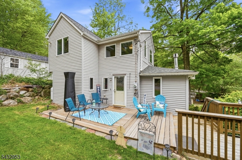 48 Goldfinch Ln Property Photo 19